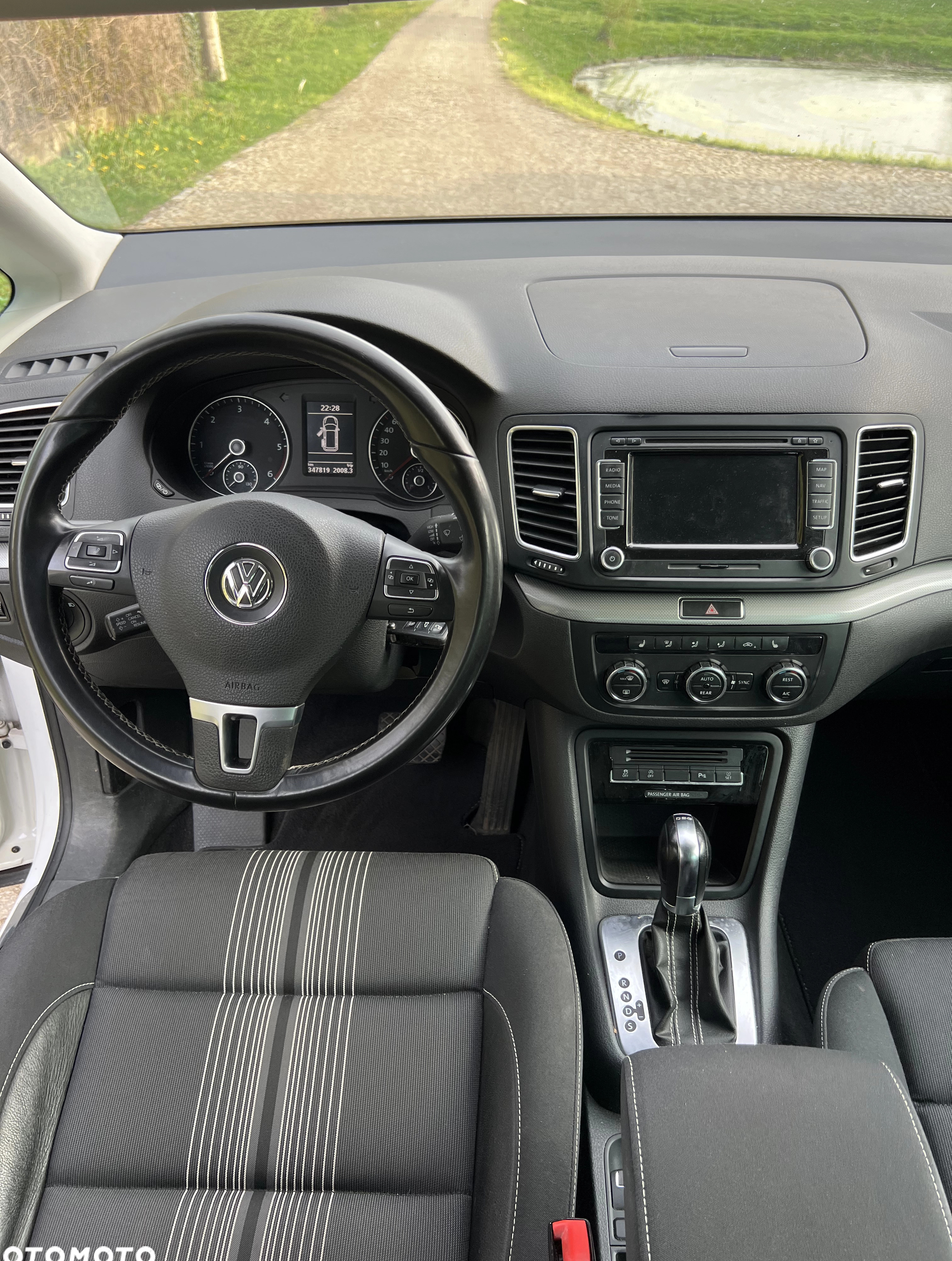 Volkswagen Sharan cena 39000 przebieg: 340000, rok produkcji 2012 z Dąbie małe 781